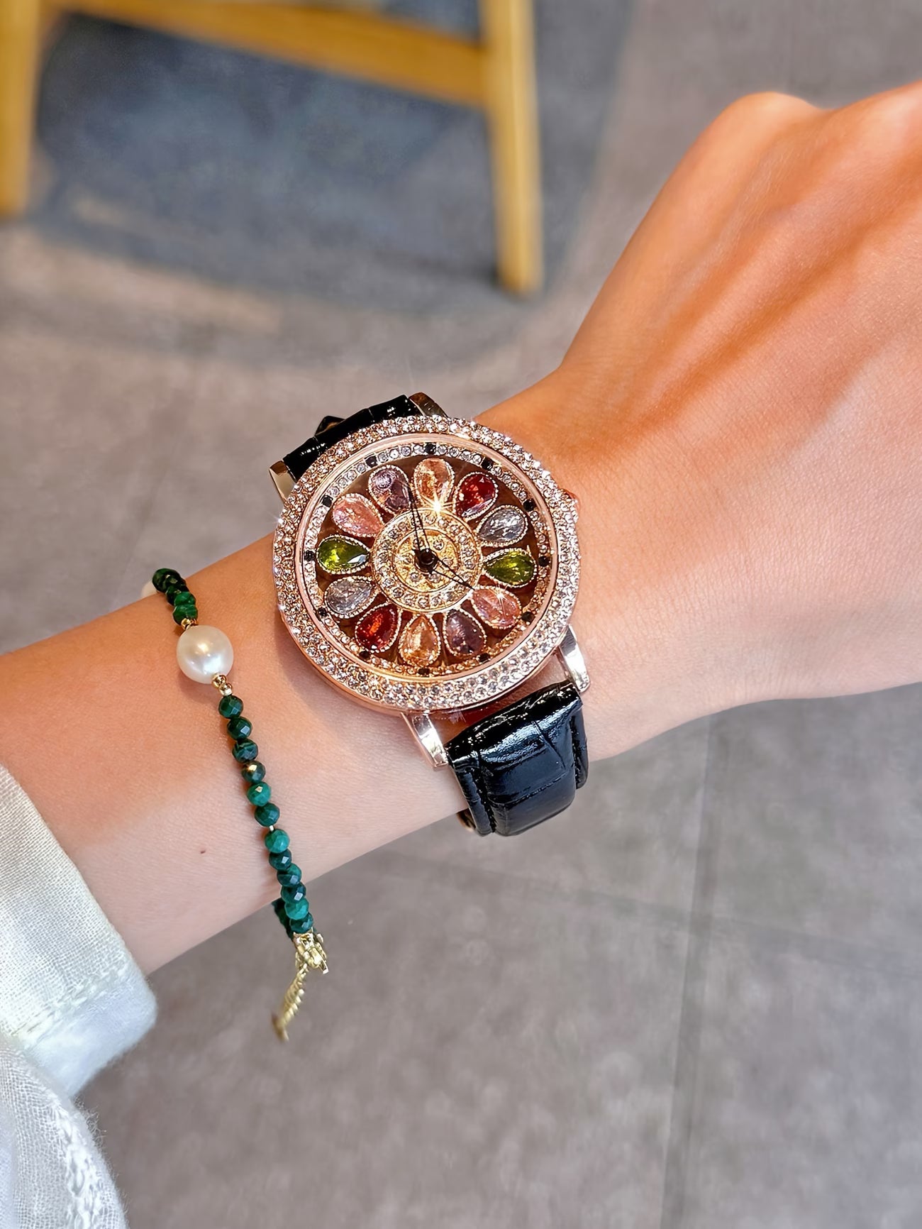 Fashionable, And Luxurious Women'S Watch